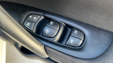 Nissan Qashqai 1.3 DiG-T 160 Acenta Premium 5dr DCT Petrol Hatchback